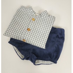 Conjunto Bombacho y Camisa.