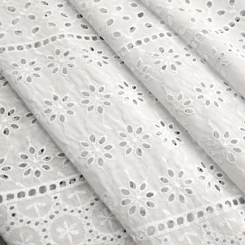 Tira bordada batista de encaje en algodón Blanco Altura cm.4.5