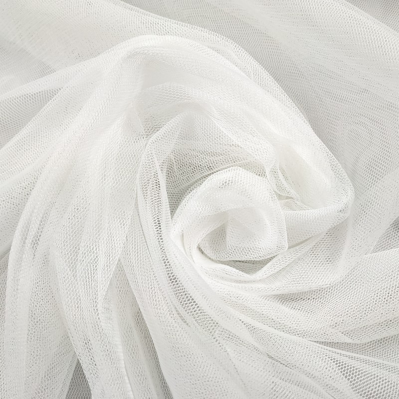 Tejido tul con tacto de seda en color blanco roto para ceremonia.